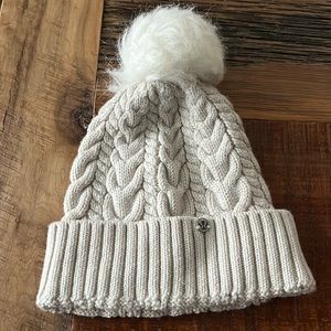 Lululemon winter beanie